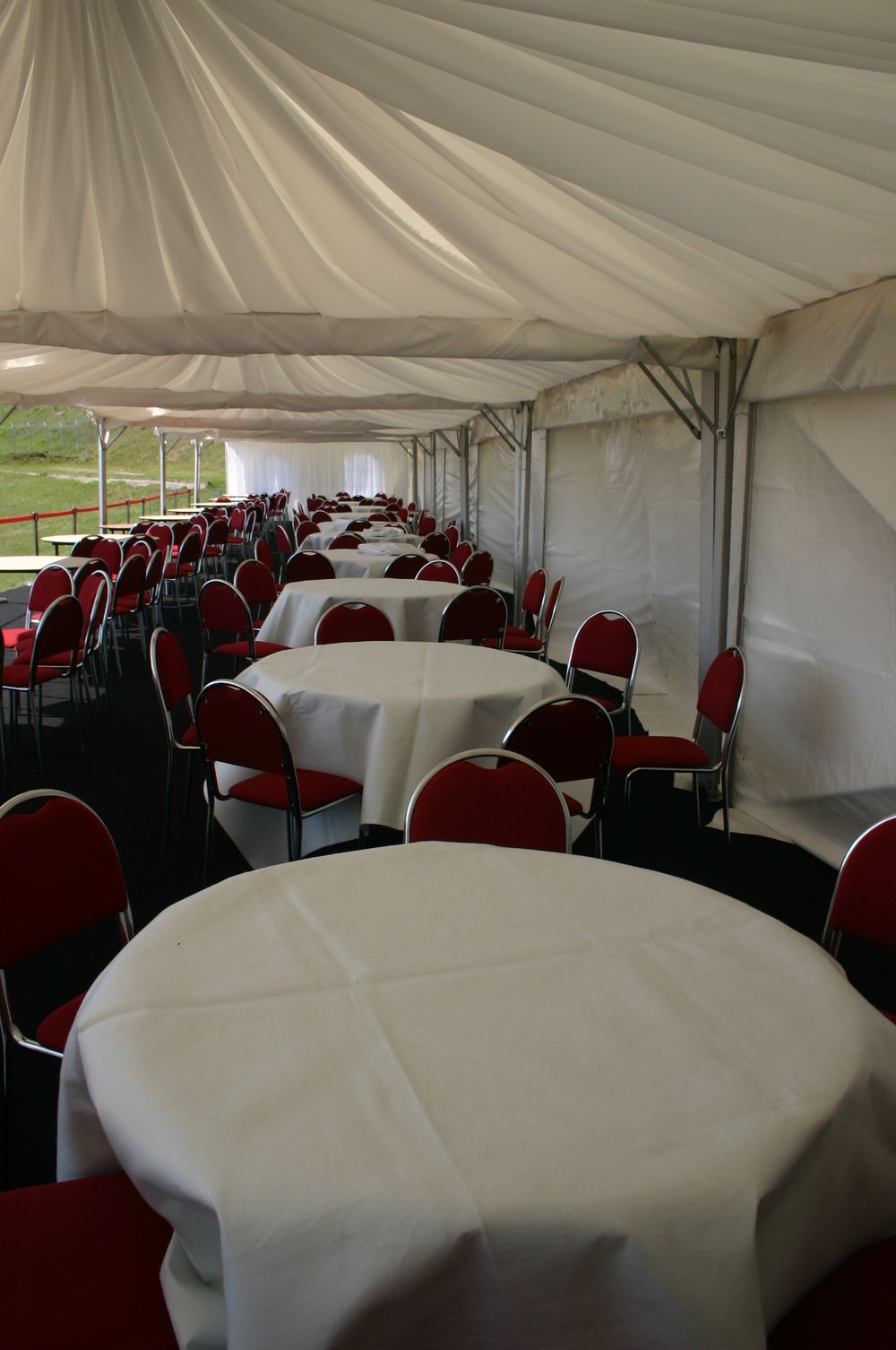 party-stany-nabytek_32