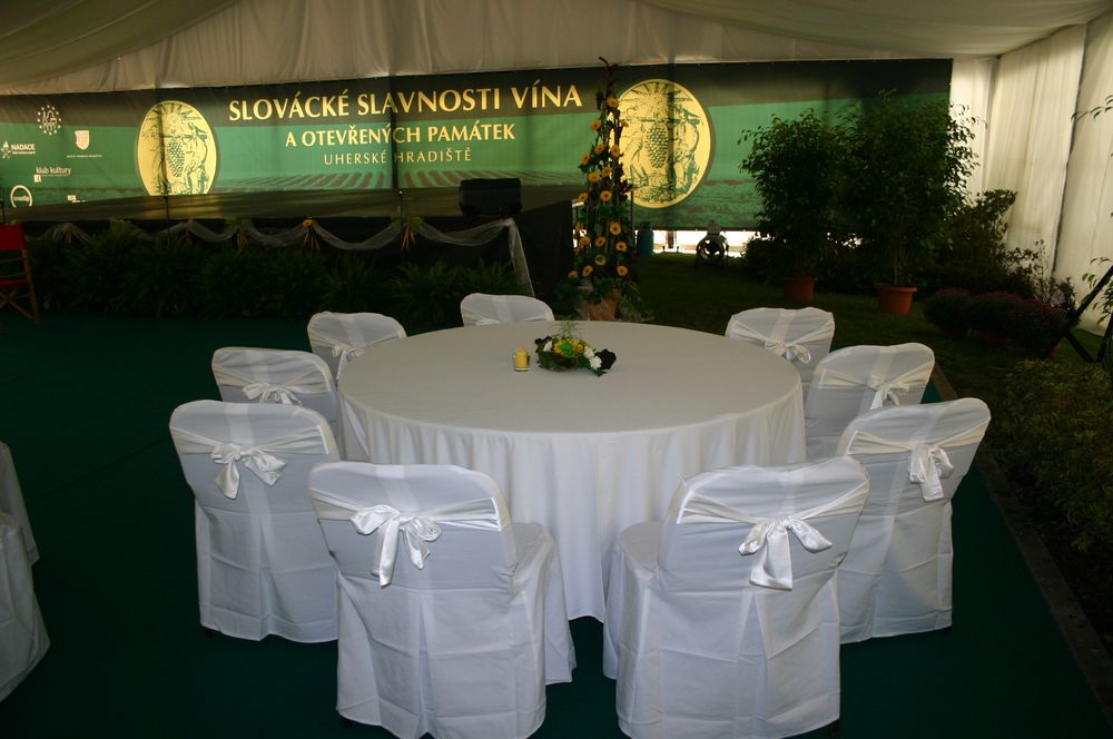 party-stany-nabytek_48